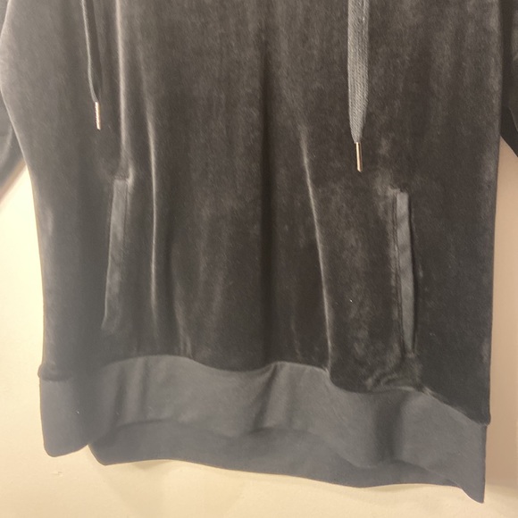 Champion pullover top - Picture 3 of 8